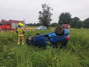 pojazd po dachowaniu